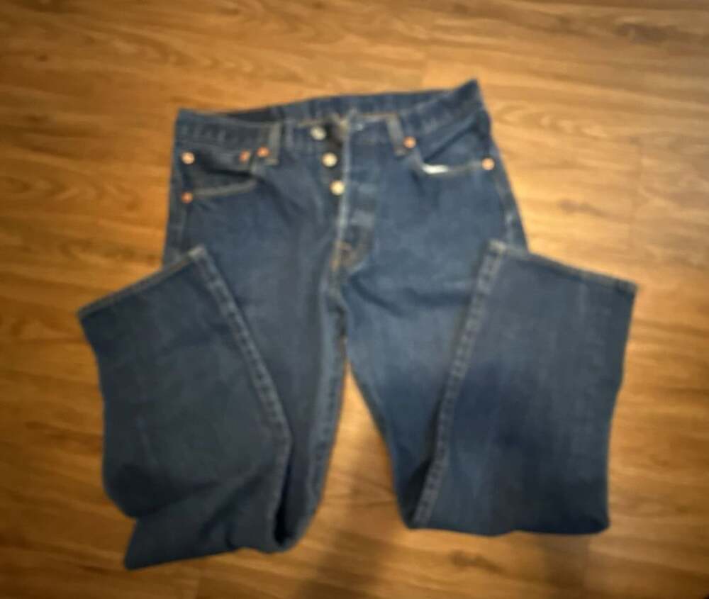 Levi's 501 Original Fit Dark Wash Denim Jeans Size 33x30